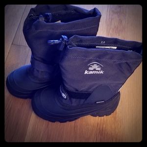 Kamik waterproof boots size 13